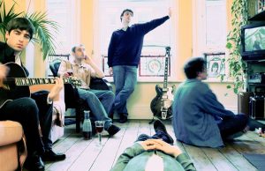 Debi album sastava Oasis nakon 30 godina ponovo na prvom mestu UK top liste