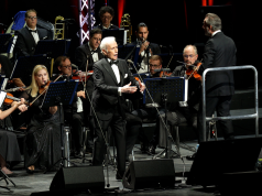 Ovacije i višeminutni aplauzi u Sava Centru: Hose Kareras ostavio publiku bez daha