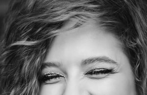 Kika pravi parti u Spratu