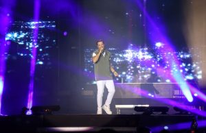 (VIDEO) Nikos Vertis podigao koncertnu zavesu! Ovacije na Tašmajdanu!