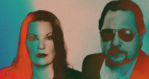 Venamoris predstavljaju “In the Shadows”