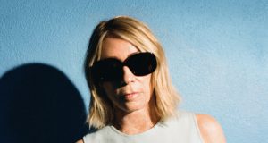 Izašala digitalna verzija “The Collective (Deluxe Edition)” Kim Gordon