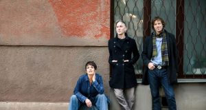 “Prava je radost i privilegija deliti prostor sa vama” poručuje Šan Evans pred koncert benda Kosheen u Beogradu”