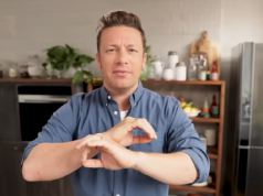 Knjiga Džejmija Olivera povučena iz prodaje zbog stereotipa o domorocima u Australiji