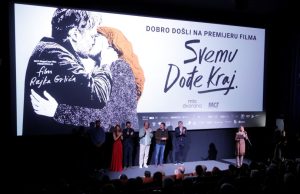 Beograd velikim aplauzom pozdravio ekipu filma”Svemu dođe kraj”