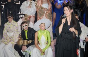 Nevenin čudesni univerzum – NEOVERSE na Perwoll Fashion Week-u