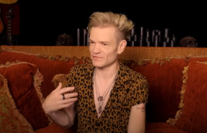Deryck Whibley u svojim memoarima otkriva mračne tajne muzičke industrije