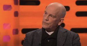 Tuča, pljuvanje i demonstracije u Sofiji zbog predstave Džona Malkoviča o srpsko-bugarskom sukobu