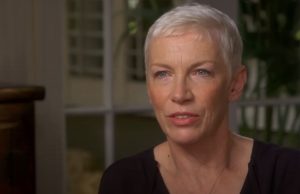 Britanska muzičarka Eni Lenoks hedlajner koncerta za ženska prava