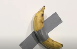 Banana zalepljena selotejpom prodata za 6,2 miliona dolara