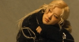 ROSÉ je “Devojka broj jedan”: Poslušajte odmah!