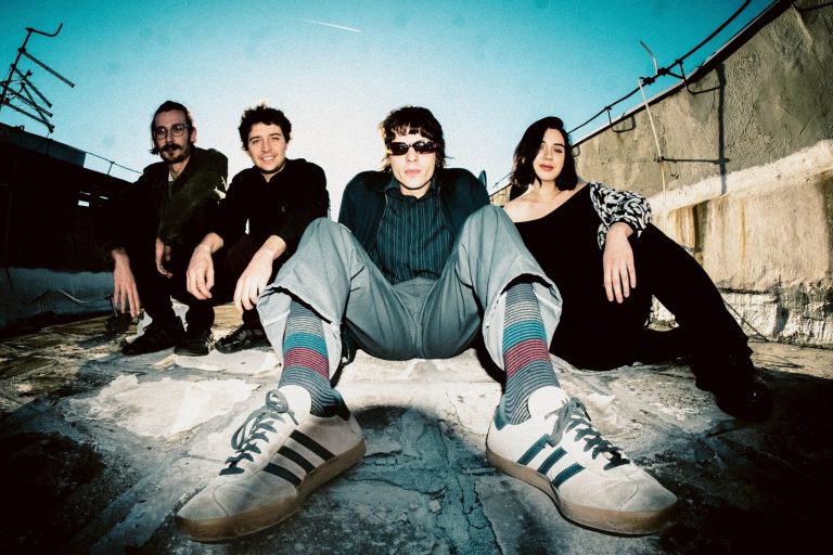 Koncert bendova proto tip, Neon Lies, Dezinformacije i Monica u SKCNS Fabrici