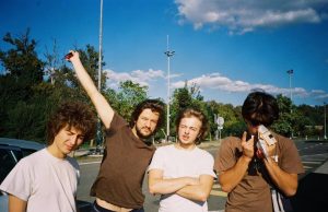 Singlom “Mahovina” najavljen debi album grupe Gazorpazorp