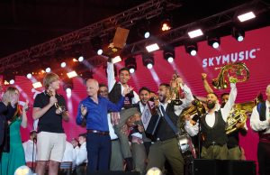 Ana Bekuta i Dragan Kojić Keba MEGA KONCERTOM zatvorili GUČA FESTIVAL! – Evo ko je odneo pobedu na 64. saboru trubača