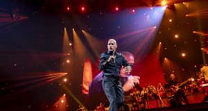 Eros Ramazzoti povodom svog rođendana objavljuje spisak pesama sa NOVOG ALBUMA – Gosti na novom projektu italijanske i međunarodne zvezde