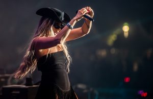 Senidah za MESEC DANA nastupa u Novom Sadu: Spens skoro POTPUNO RASPRODAT, a balkanska ikona najavljuje NAJPOSEBNIJU NOĆ DO SADA