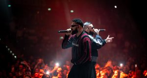 SADA JE JASNO – Jala Brat i Buba Corelli rasprodaju SVAKU zakazanu arenu širom kontinenta: Desetine hiljada fanova hrli na spektakle u produkciji SKYMUSIC